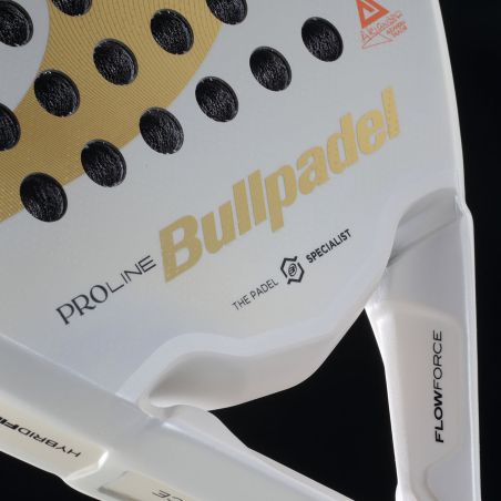 tienda de padel Madrid, tienda de padel online, tienda de padel españa, tienda de padel en linea, PALA BULLPADEL FLOW W 24