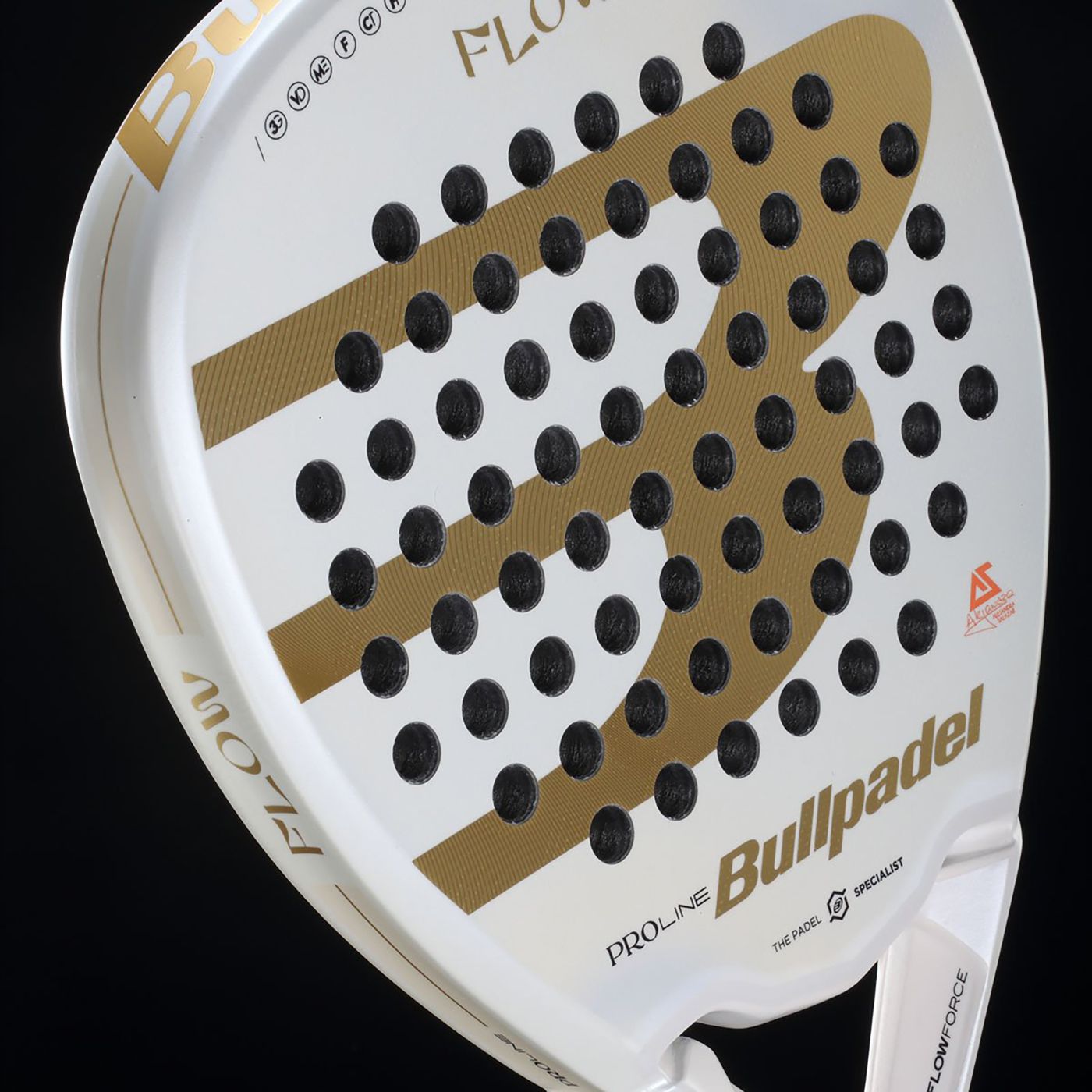 tienda de padel Madrid, tienda de padel online, tienda de padel españa, tienda de padel en linea, PALA BULLPADEL FLOW W 24
