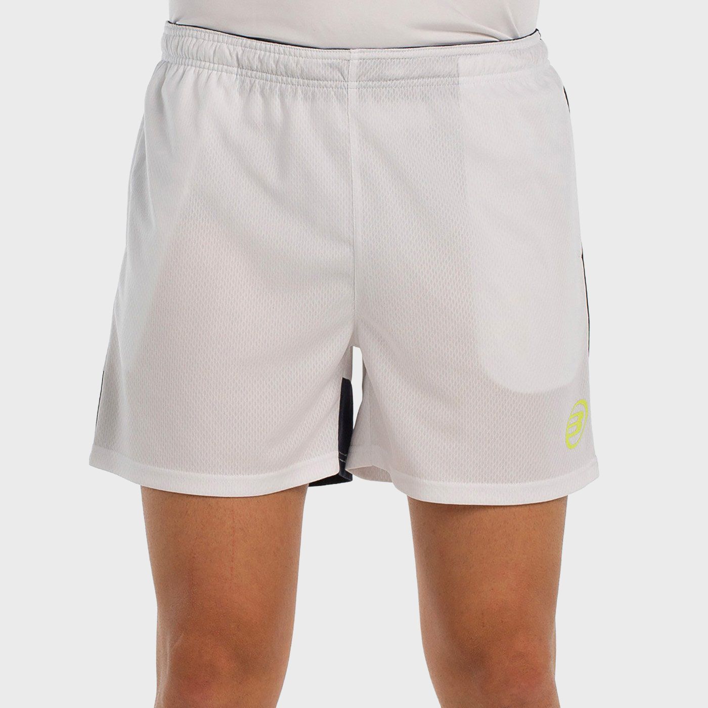tienda de padel Madrid, tienda de padel online, tienda de padel españa, tienda de padel en linea, SHORT BULLPADEL LARACHA  BLANC